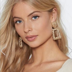 NWOT Rose Gold Door Knocker earrings